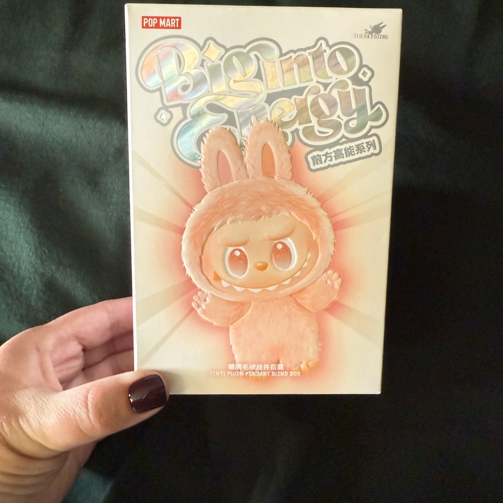 Pop Mart Biginto Energy Pink Bunny Figure-Serenity